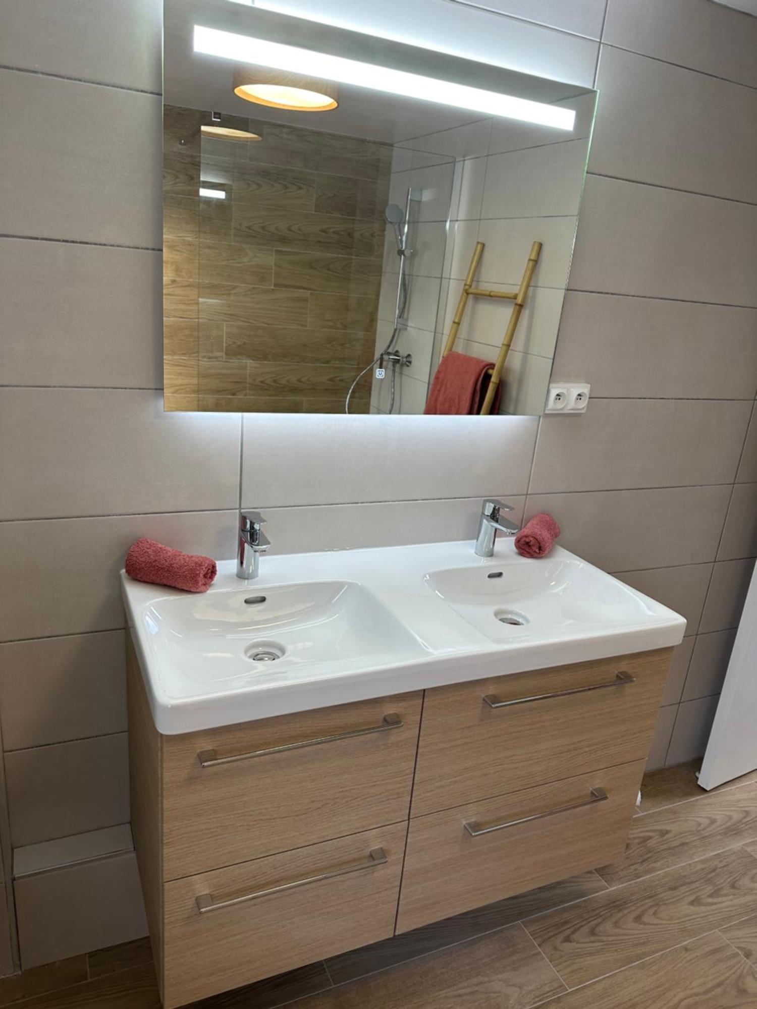 Maison Nombreux Couchages, 13 Lits, 3 Sdb, Exterieur Bourges Exteriér fotografie